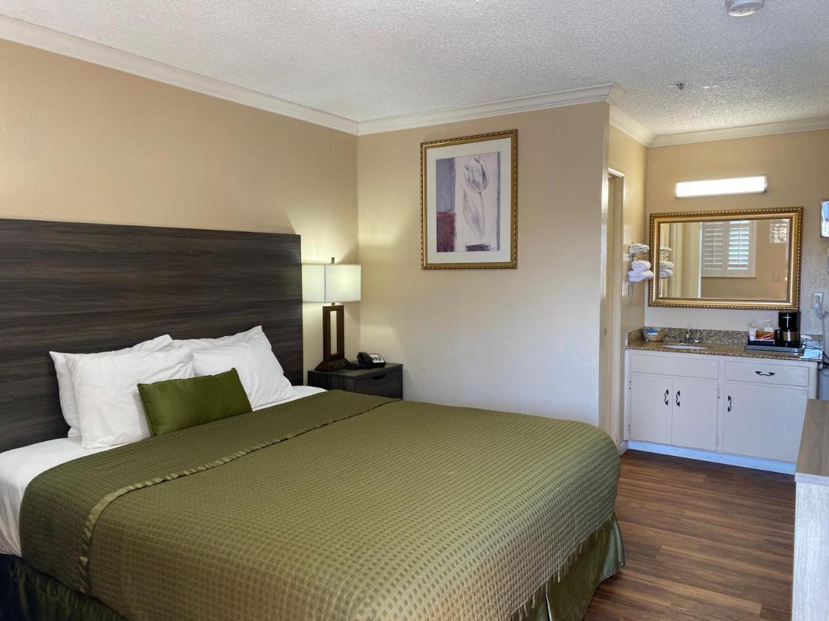 Holland Inn And Suites Morro Bay Exteriér fotografie